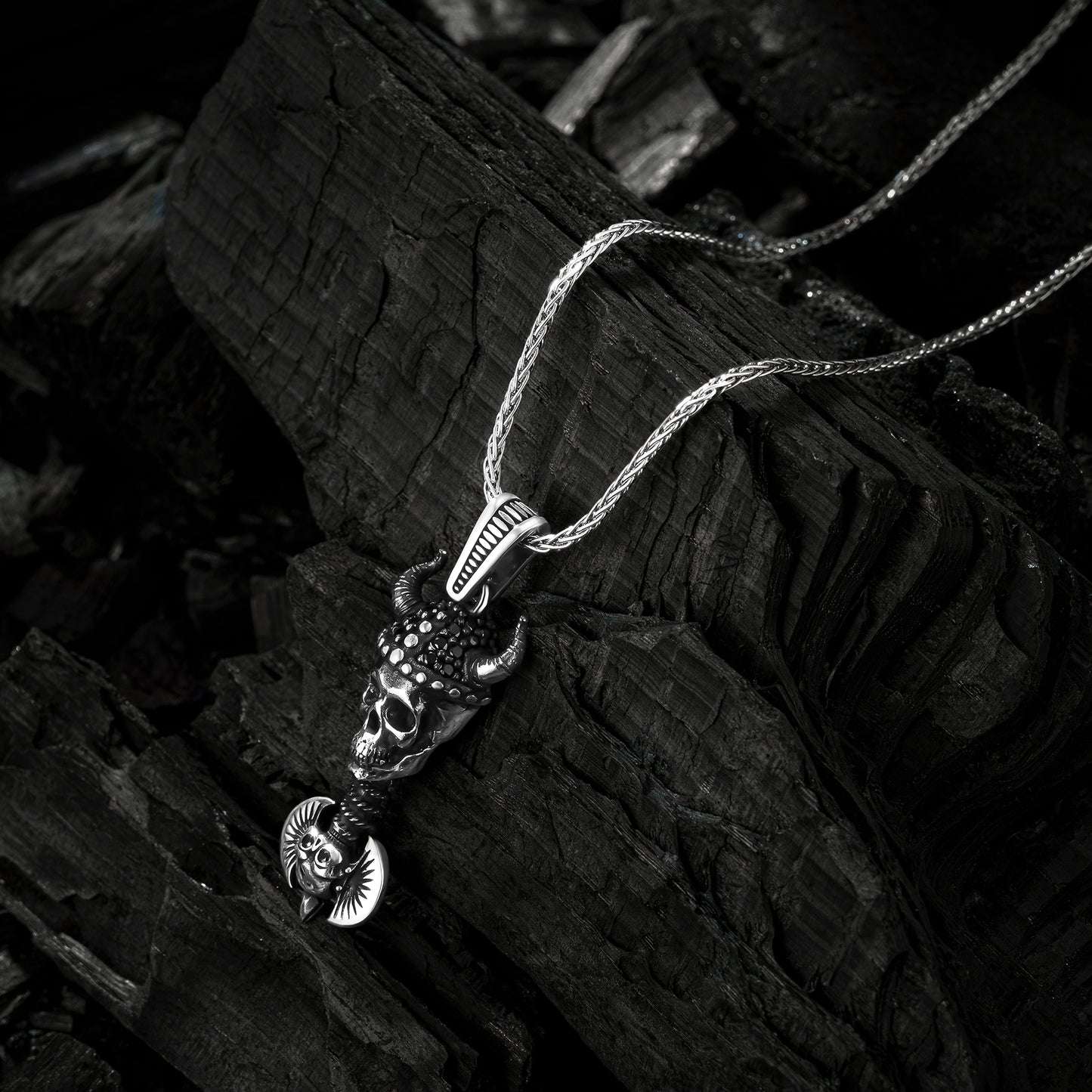 Viking ve Kurukafa Erkek Kolye