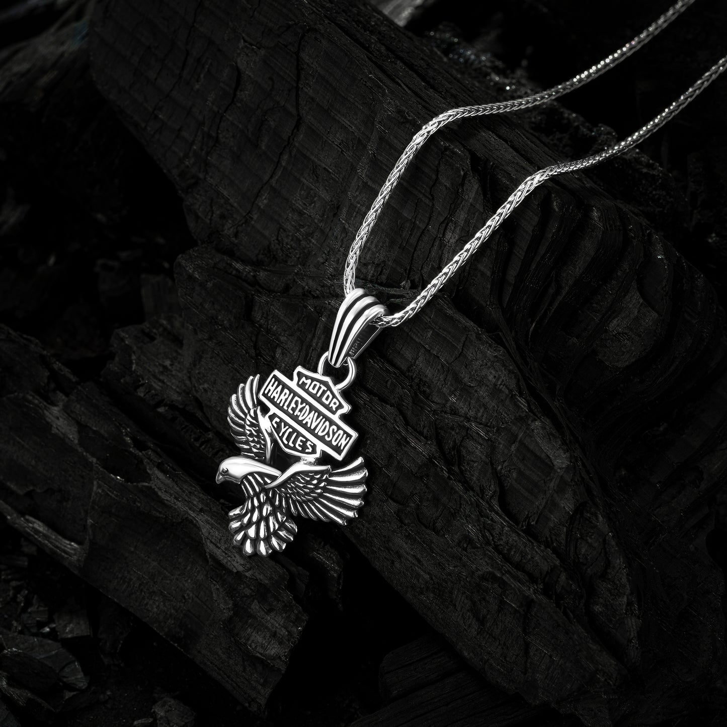 Açık Kanatlı Kartal ve Harley Davidson Motorcu Kolye