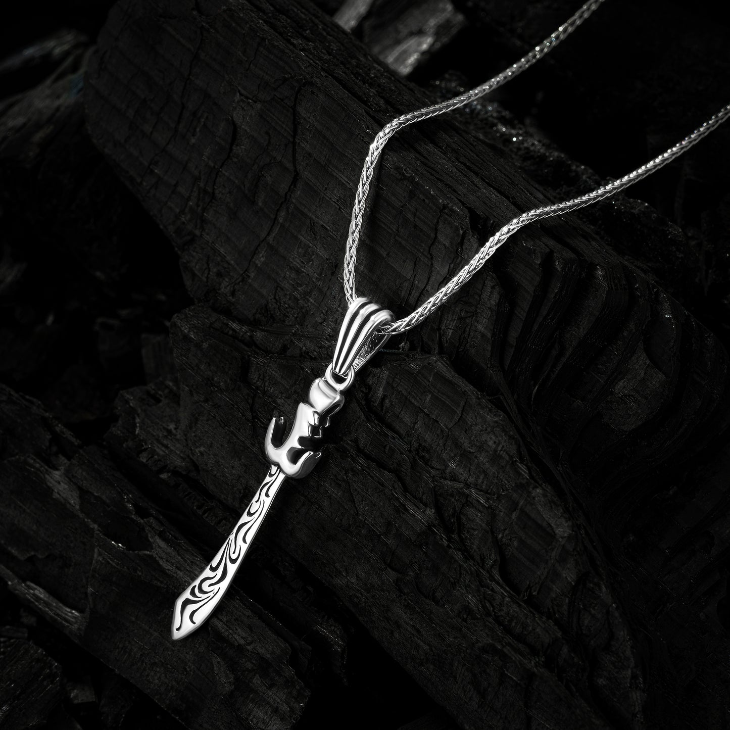 Kılıç Erkek Kolye